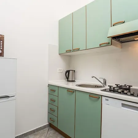 In Obrs Mit Kleiner Terrasse Und Meerbli By Interhome Apartmán *